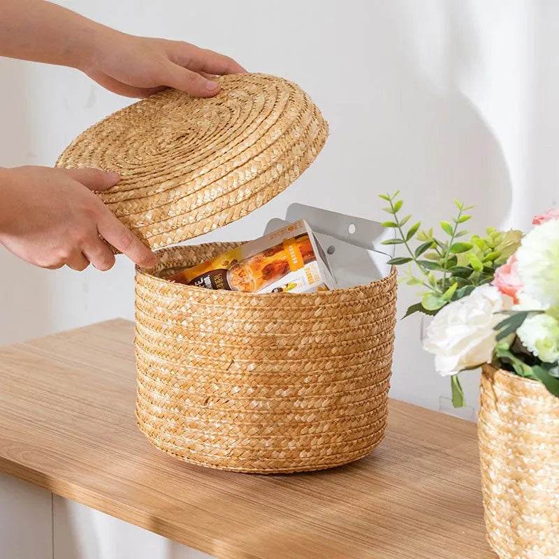 Panier avec couvercle tissé en rotin - Meubles en rotin 
